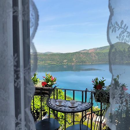 B&B Carpe Diem Vista Lago 冈多菲堡 外观 照片
