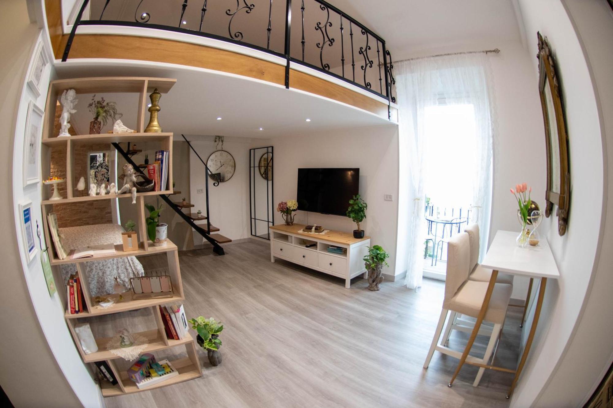 B&B Carpe Diem Vista Lago 冈多菲堡 外观 照片
